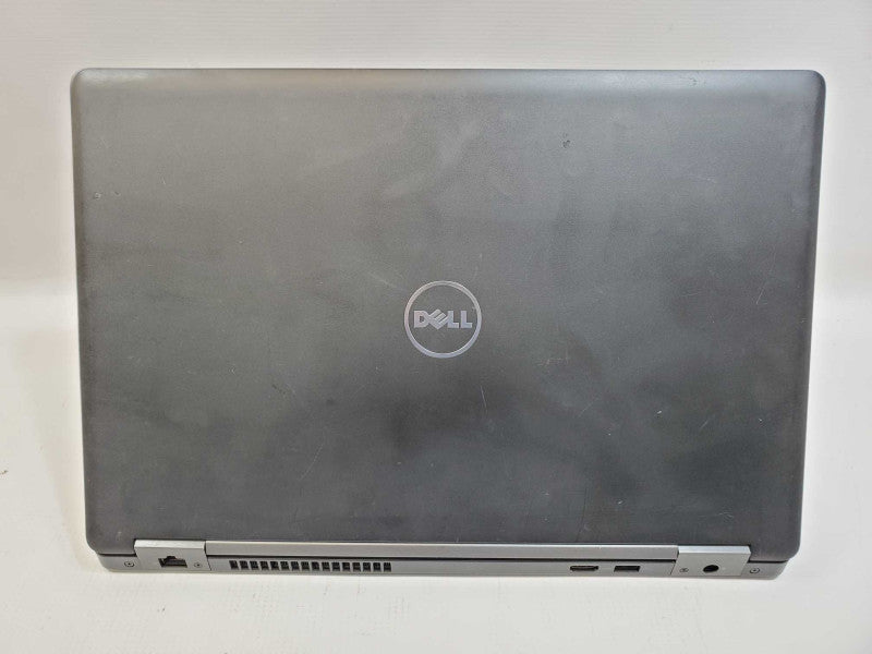 Dell Latitude 5580 Core i7-7820HQ @ 2.9GHz 8GB DDR3 250GB Nvidia 940MX 2GB (
