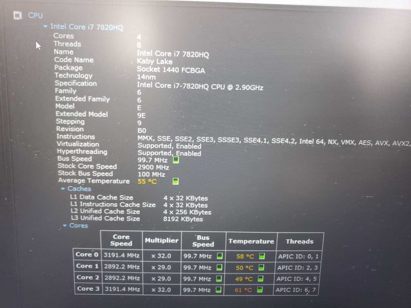 Dell Latitude 5580 Core i7-7820HQ @ 2.9GHz 8GB DDR3 250GB Nvidia 940MX 2GB (