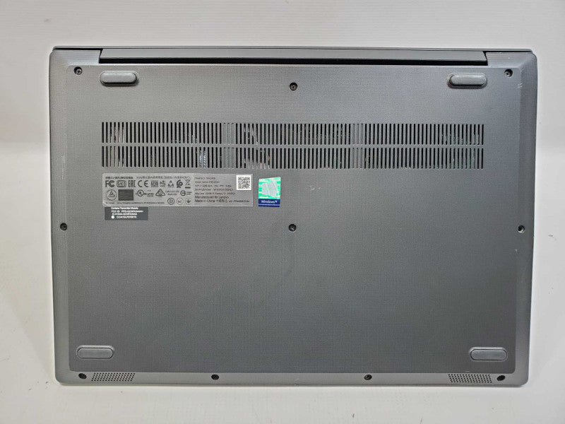 Lenovo Ipad3 ADM Ryzen Athlon Silver 3050U @ 2.3 GHz 12 GB DDR4 500 GB SSD (
