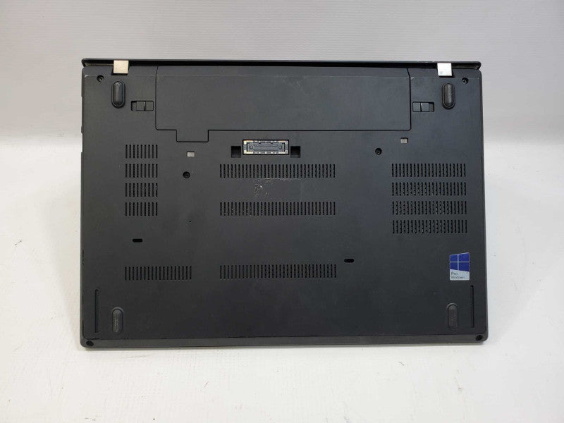 Lenovo ThinkPad T470\tIntel i5-6300U @ 2.40 GHz 8GB DDR3 No HDD (