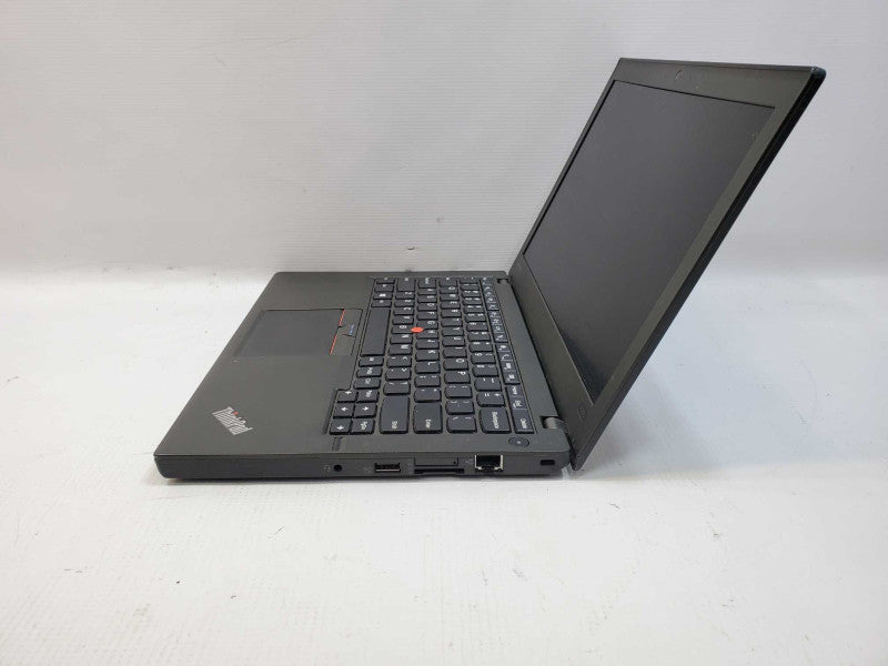 Lenovo ThinkPad X260\tCore i7-6600U @ 2.60 GHz 8GB DDR3 No HDD (
