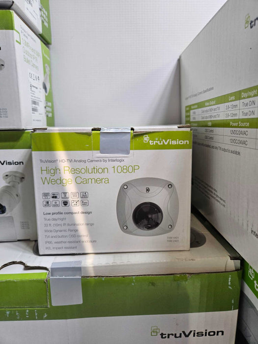 TruVision Ultimate Security Bundle: 7 IP Cameras + Network PoE Video Recorder )