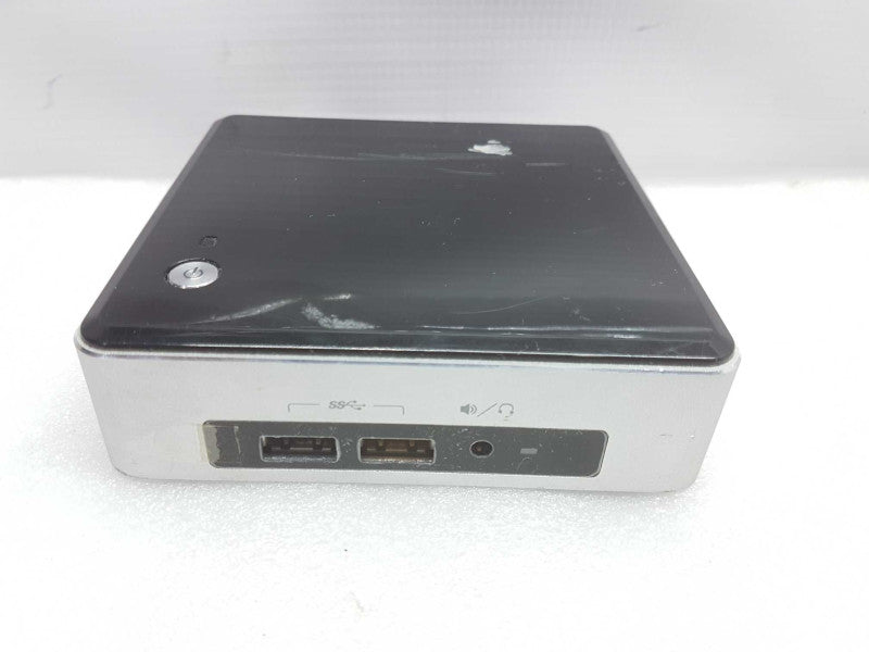 Intel NUC6i3SYK i3-6100U @ 2.30ghz / 4gb ram / read #