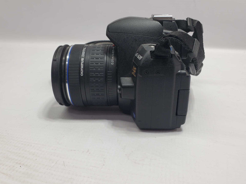 Olympus E-620 12.3MP DSLR Camera with 14-42mm 1:3.5-5.6 Lens |