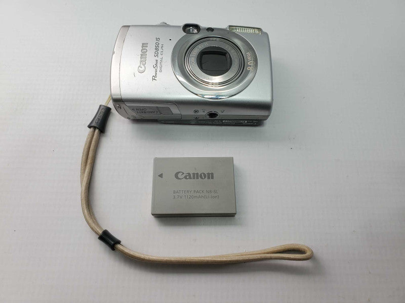 Canon Powershot SD850 IS ELPH 8.0MP Digital Camera |