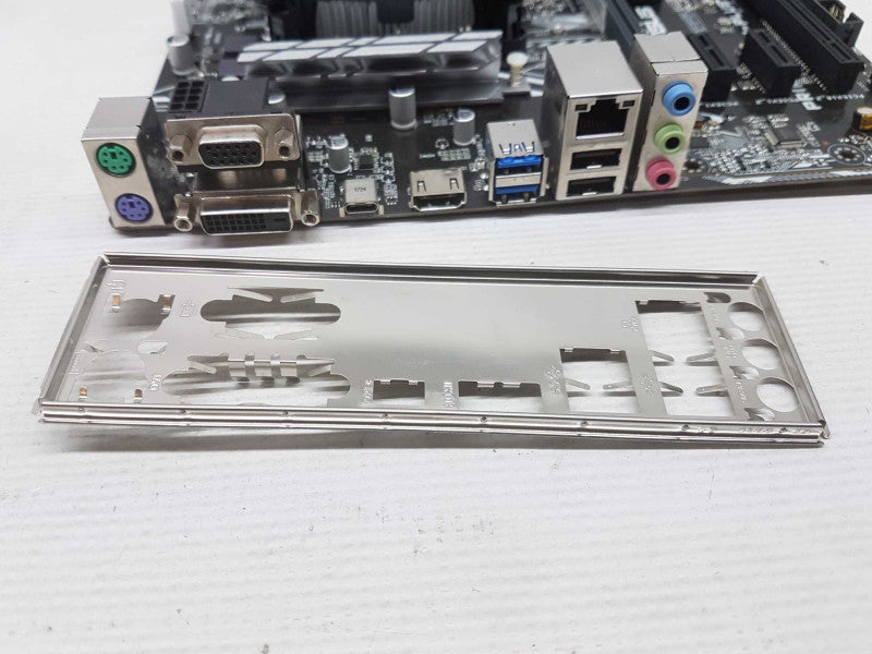 CPU/Mobo Combo i5-7400 @ 3.00ghz / 8gb ram / H270M-PLUS - I/O Shield included #