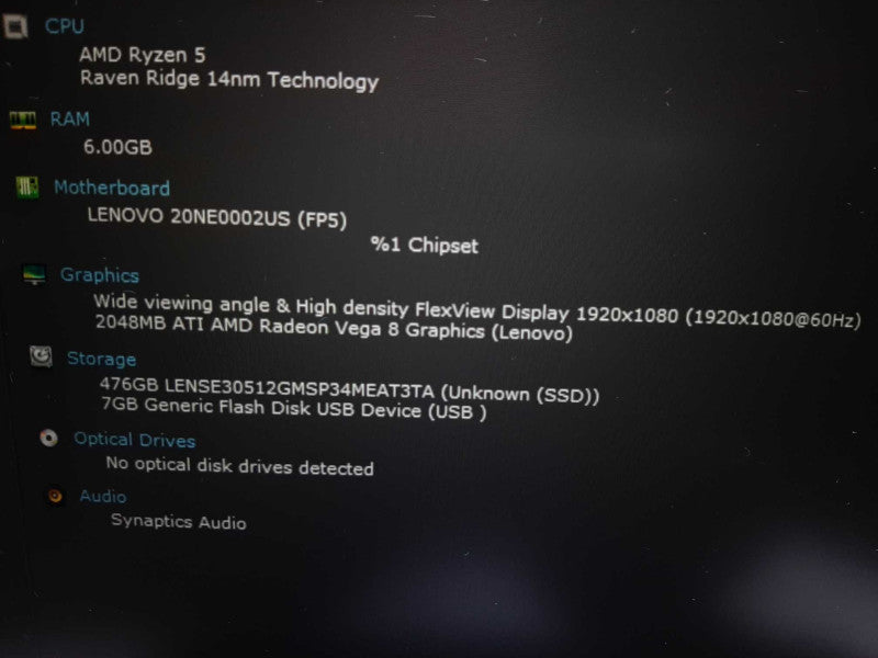 Lenovo TP E495 14\\" Ryzen 5 PRO 3500U Radeon Vega 8 2GB GPU 8GB DDR4 512GB SSD Q$
