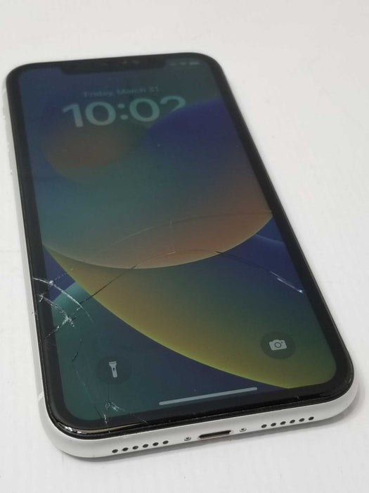 iPhone XR 128GB Unlocked White  _