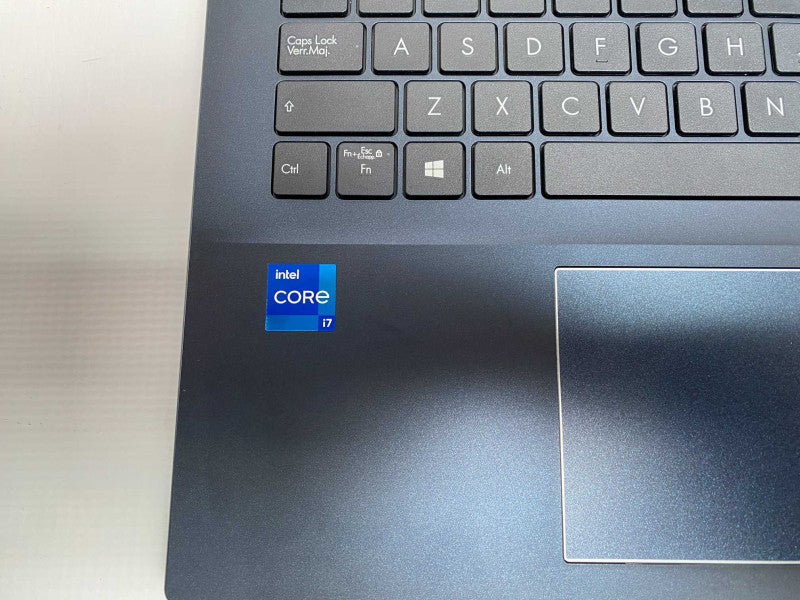 ASUS VivoBook X513E with Intel i7 11th gen CPU READ  -