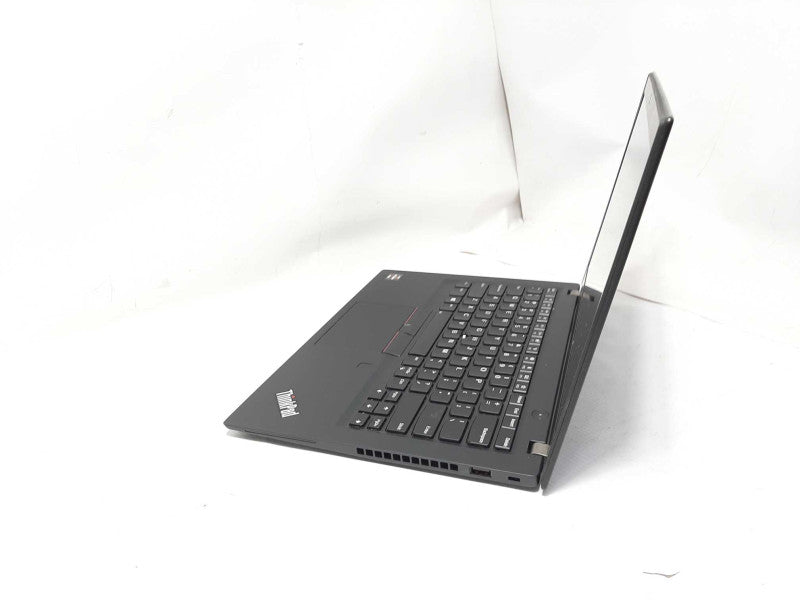Lenovo TP T495s 14\\" AMD Ryzen 7 Pro 3500U Vega 10 2GB GPU 16GB DDR4 512GB SSD $