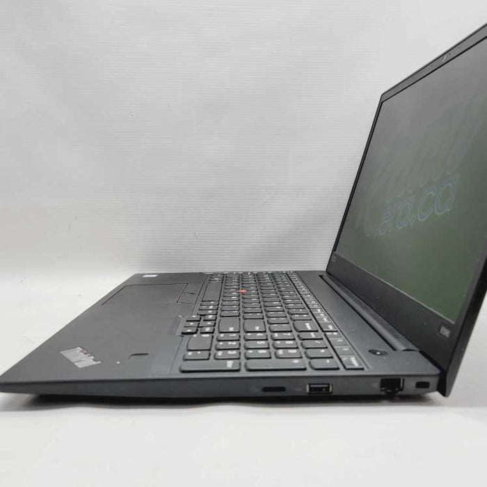 Lenovo ThinkPad E590 with Intel i7-8565U CPU 16G RAM & 256GB SSD Storage =