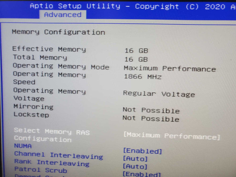 Cisco UCS C220 M4 Server, Xeon E5-2609(v4) 1.7GHz/16GB DDR4, NO HDDs/RAID ~