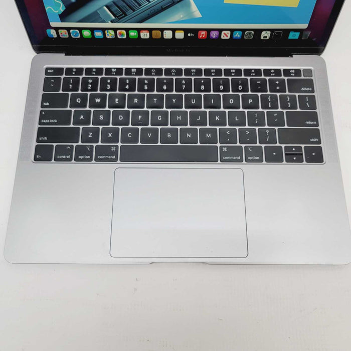 MacBook Air Retina 13-inch 2018 with i5-8210Y CPU 16GB RAM & 250GB Storage =