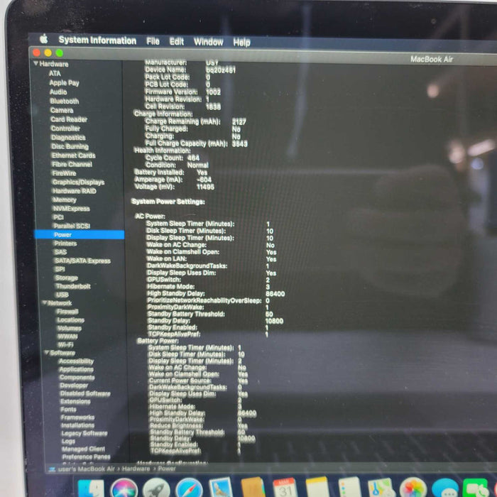 MacBook Air Retina 13-inch 2019 with i5-8210Y CPU 16GB RAM & 120GB Storage =
