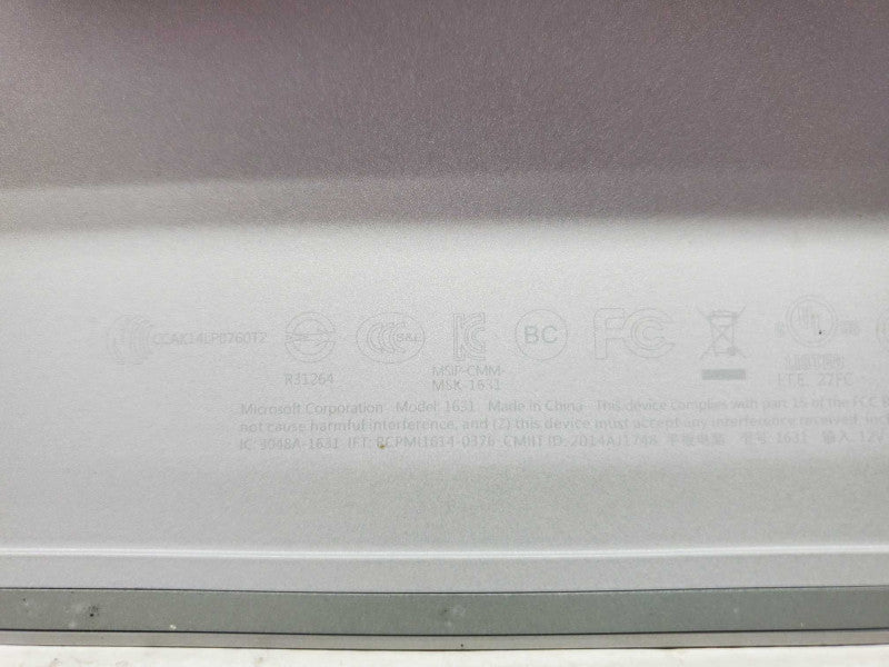 Microsoft Surface Pro 3 Core i5-4300U @ 1.9 GHz 8GB DDR3 250GB SSD [1631] (