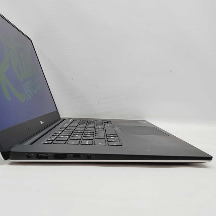 Dell XPS 15\\" FHD 9560 i7-7700HQ 2.8GHz 32GB RAM 1TB SSD 1050 GPU =
