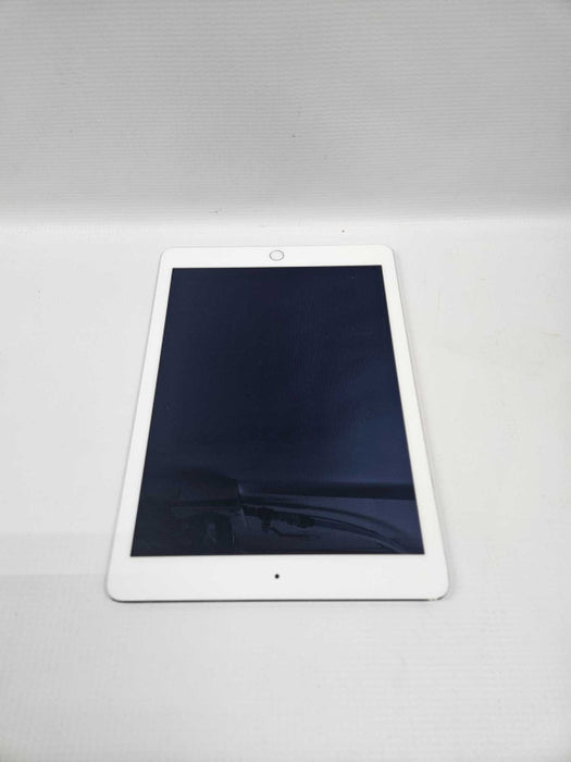Apple iPad Air 2 32GB WiFi Only-White A1566 *READ*