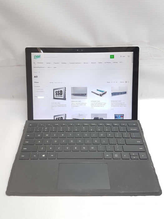 Microsoft Surface Pro 4 M3-6Y30 @ 0.90ghz / 4gb ram / 128gb ssd / READ #