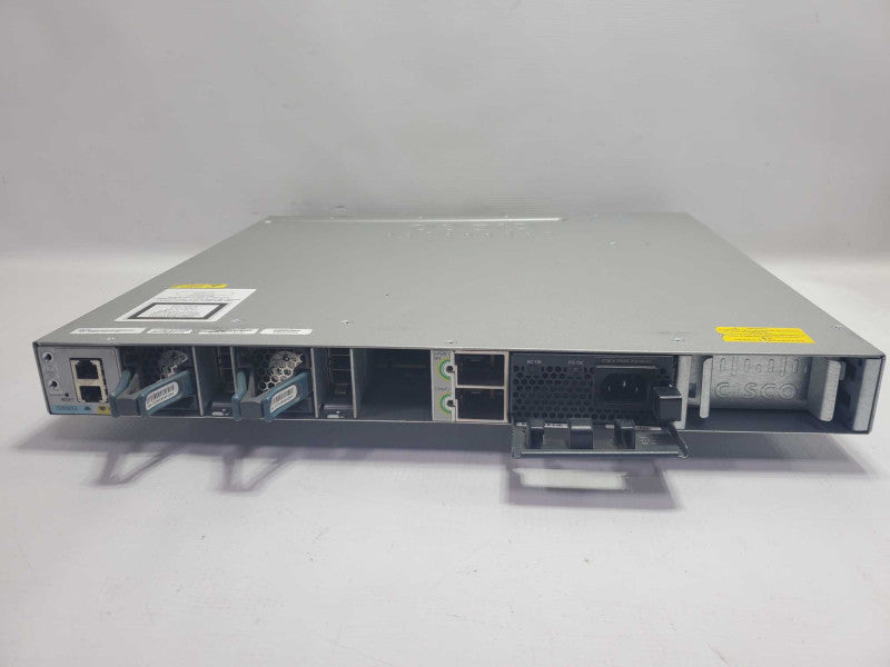 Cisco Catalyst WS-C3850-24P-L 24 x 10/100/1000 Ethernet ports Switch, 1x PSU ~