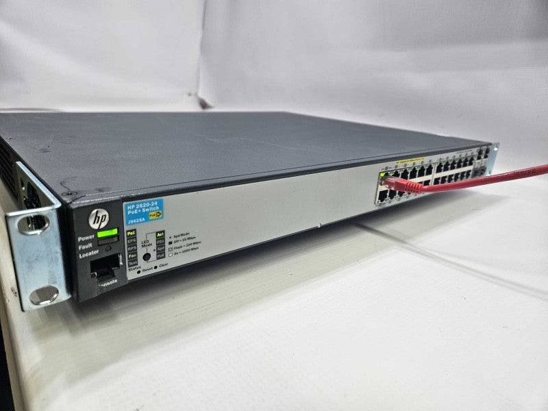HP ProCurve J9625A 2620-24-PoE+ 24 Port PoE Switch *READ* )