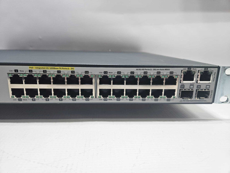 HP ProCurve J9625A 2620-24-PoE+ 24 Port PoE Switch *READ* )