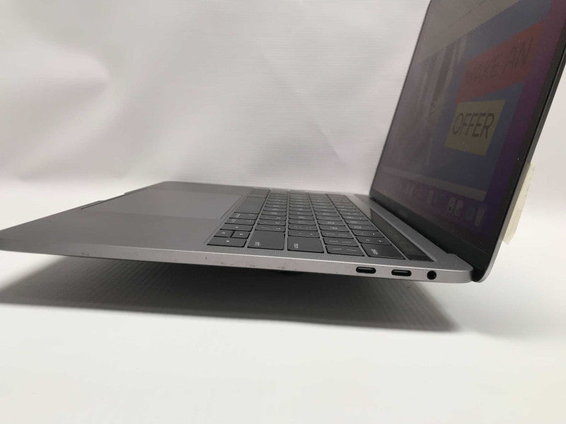 MacBook Pro Touchbar (2016) 13 inch with i7-6567U cpu, 16GB RAM 250GB Storag