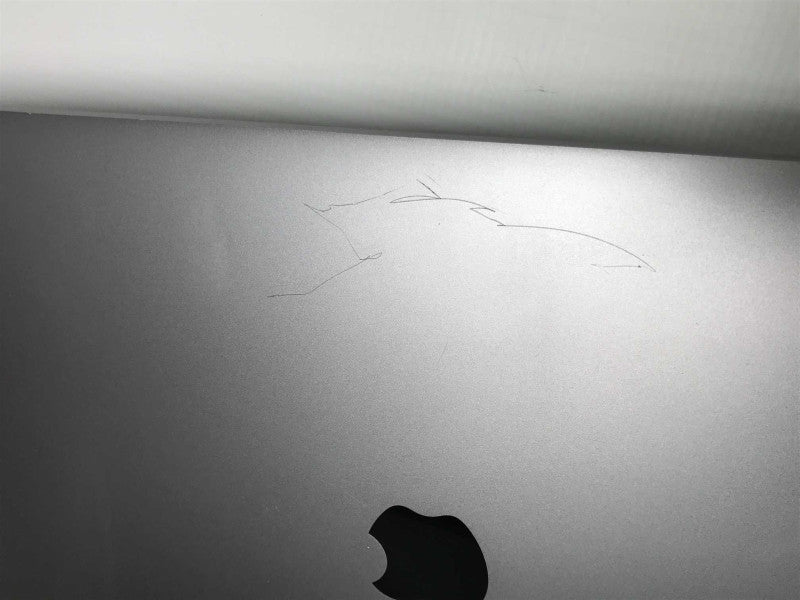 MacBook Pro Touchbar (2016) 13 inch w/ i7-6567U cpu, 16GB RAM 250GB **READ**