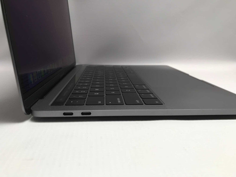 MacBook Pro Touchbar (2016) 13 inch w/ i7-6567U cpu, 16GB RAM 250GB **READ**