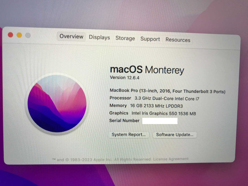 MacBook Pro Touchbar (2016) 13 inch w/ i7-6567U cpu, 16GB RAM 250GB **READ**