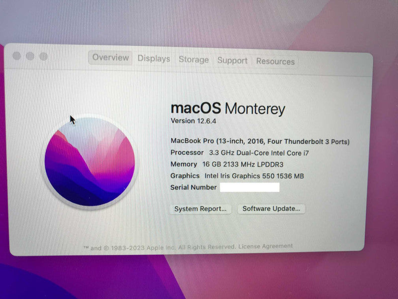 MacBook Pro Touchbar (2016) 13 inch with i7-6567U cpu, 16GB RAM 250GB **READ*