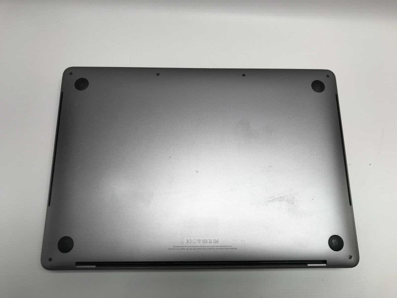 MacBook Pro Touchbar (2017) 13 inch with i7-7567U cpu, 16GB RAM 250GB Q