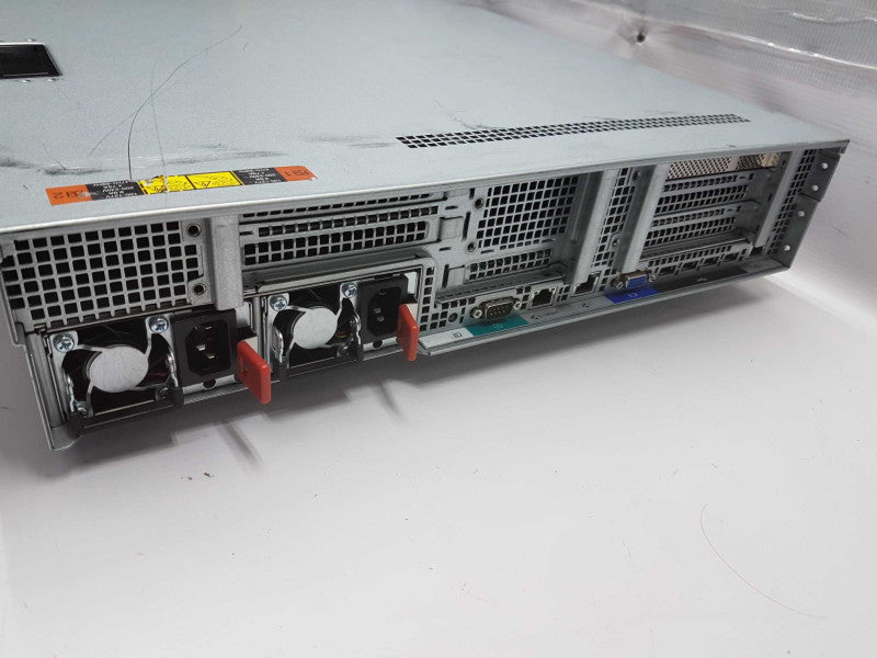 Lenovo Thinkserver RD640 2x Xeon E5-2620 V2 @ 2.10ghz / 96gb ram / read #