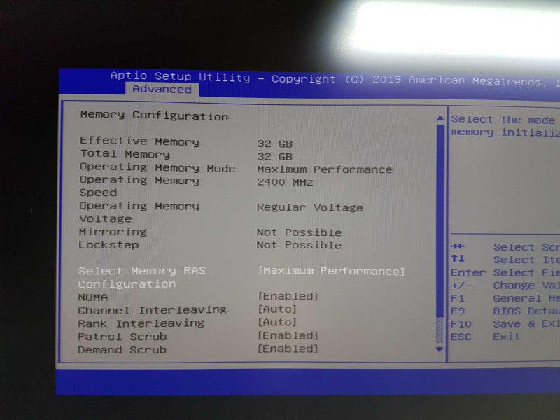 CISCO C220 M4 2x Xeon E5-2690 V4 @ 2.60ghz / 32gb ram / UCSC-MRAID12G #