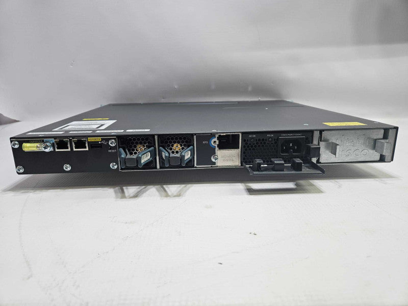 Cisco WS-C3560X-24P-L 24-Port PoE+ Gigabit Network Switch Q)