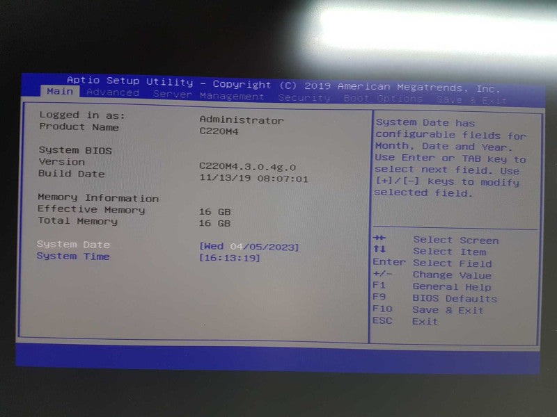 CISCO C220 M4 2x Xeon E5-2690 V4 @ 2.60ghz / 16gb ram / UCSC-MRAID12G #\t #