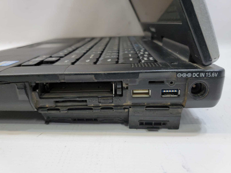 Panasonic ToughBook CF-53 Core i5-2520M @2.5GHz 8GB DDR3 No HDD [39240 Hrs] (