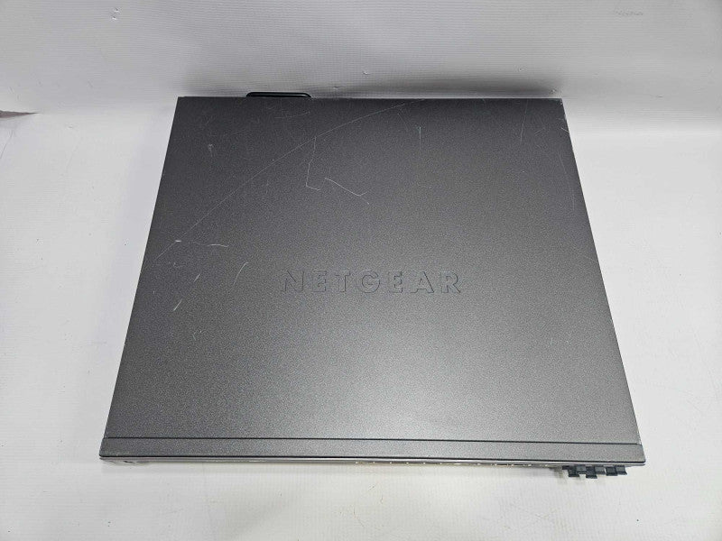 NetGear ProSafe GSM7228PS 24-Port Gigabit L2+ Managed Stackable PoE Switch  )
