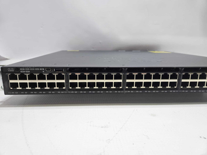 Cisco Catalyst 3650 48 Port PoE 4x1G LAN Base Switch WS-C3650-48PS-S 1x PSU )