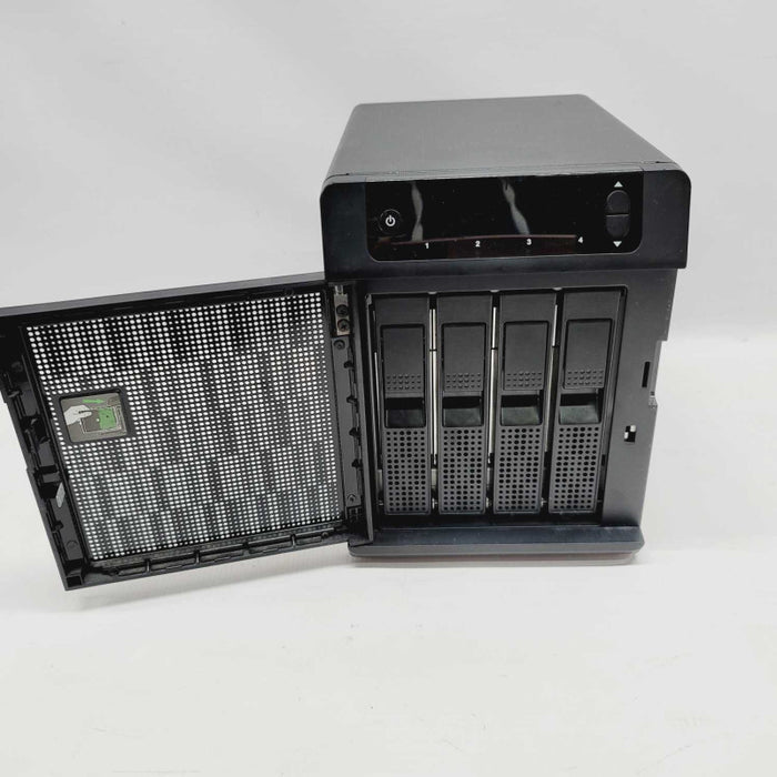 Western Digital WD Sentinel DX4000 4-Bay NAS - READ =