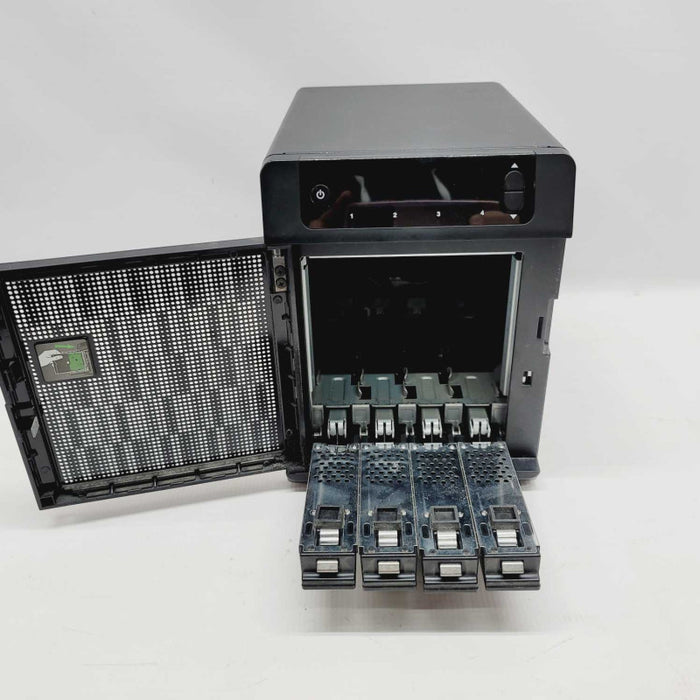 Western Digital WD Sentinel DX4000 4-Bay NAS - READ =