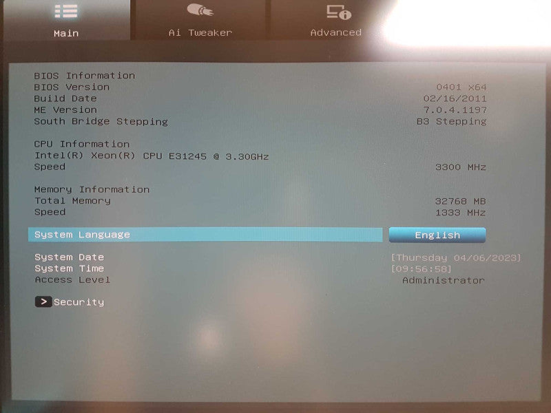 Custom workstation E3-1245 @ 3.30ghz / 32gb ram / asus p8b ws / read #