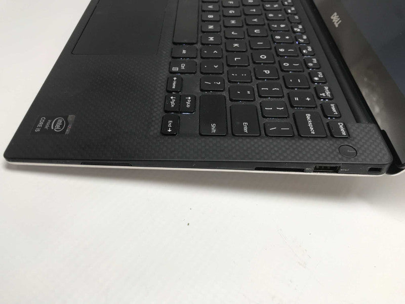 Dell XPS 13 9343 i5-5200U @ 2.30ghz / 8gb ram / 256gb ssd ** READ