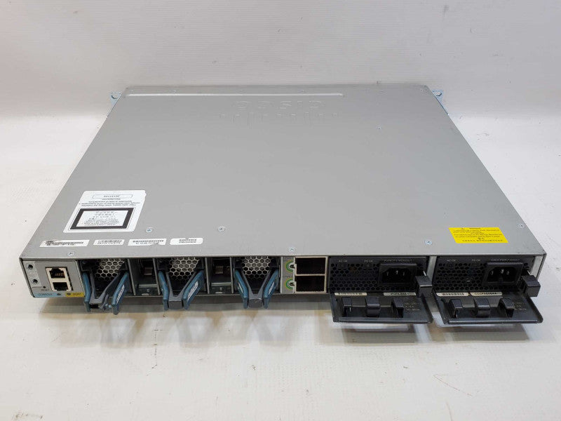 Cisco WS-C3850-48T-S Switch with 1x Network Module C3850-NM-4-1G (