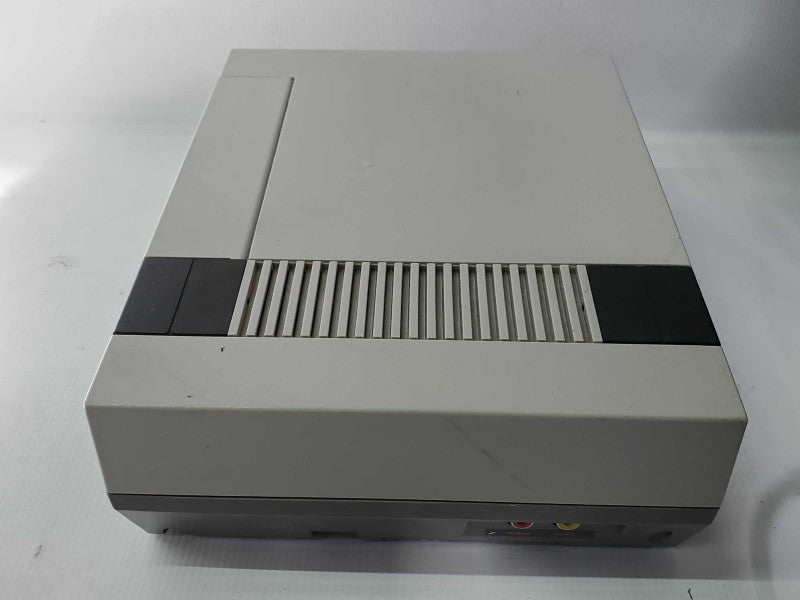 Nintendo Entertainment System NES-001 (AS-IS) |