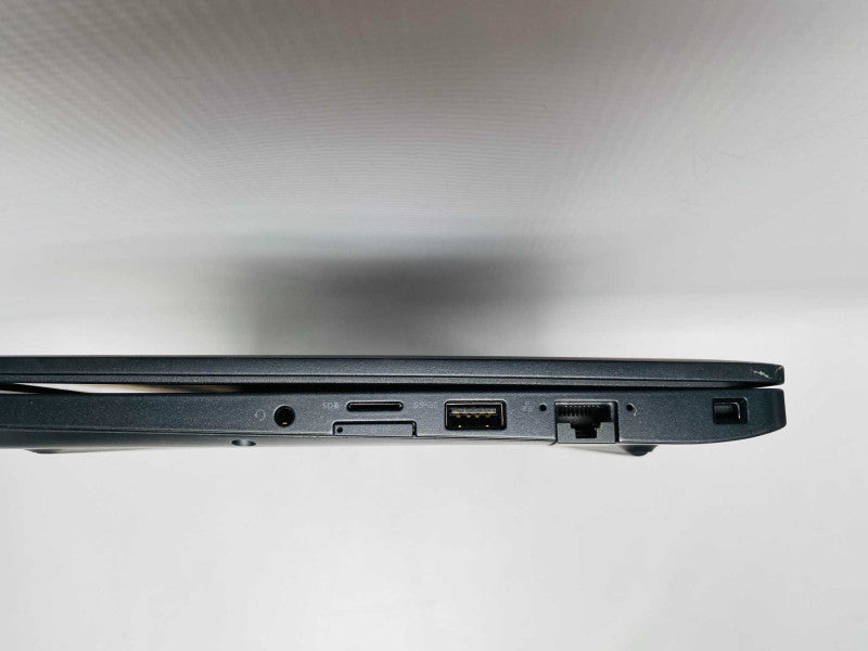 DELL Latitude 7490 with i7-8650U CPU 16GB & 512GB NVMe Storage  -