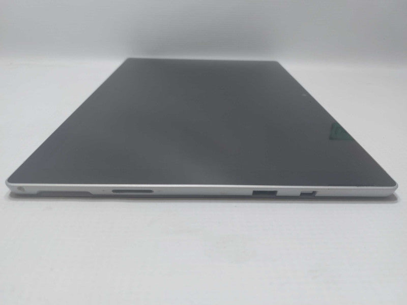 Microsoft Surface Pro 5 i7-7660U 2.50GHz 8GB RAM 256GB Storage