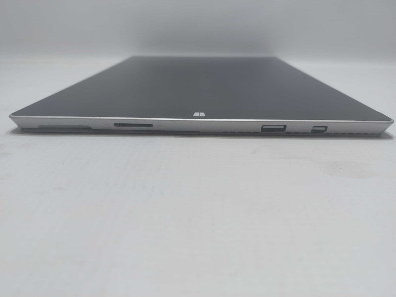 Microsoft Surface Pro 3 (1631) i5-4300U 8GB RAM 256GB Storage |