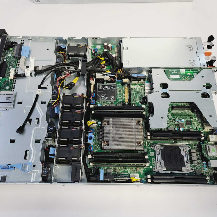 Dell PowerEdge R430 Xeon E5-2630(v4) @ 2.2GHz 32GB DDR4 4x 3.5\\" No HDD =