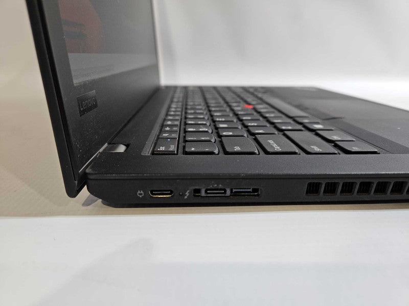 Lenovo Thinkpad T480 14\\" i5-8250U @ 1.6GHz 16GB DDR4 RAM 250GB SSD )