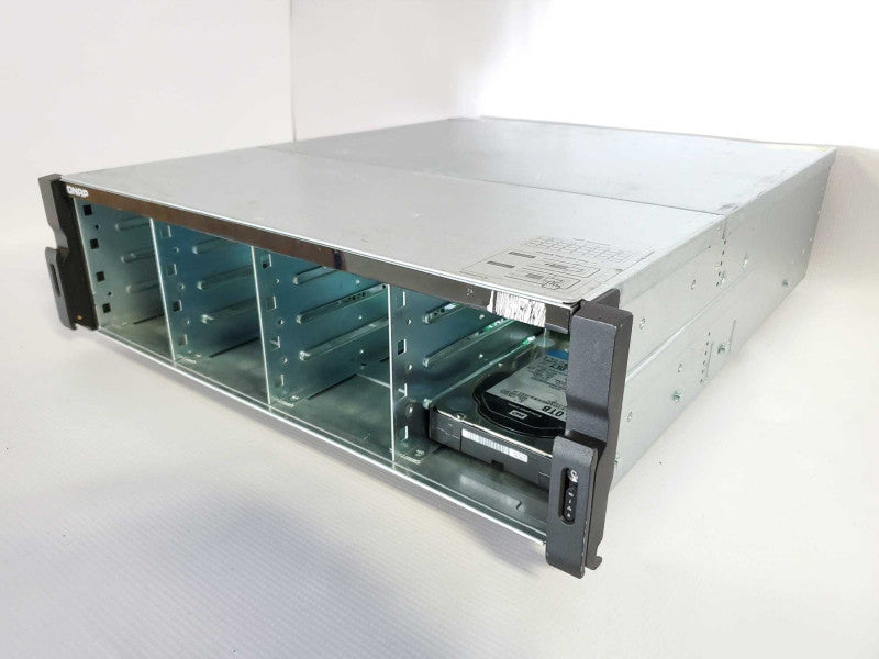 QNAP TS-EC1679U-RP Xeon E3-1225 @ 3.1GHz 3GB Ram 3TB HDD Q(